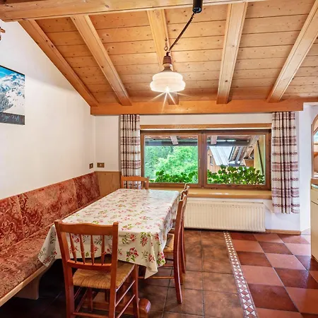 La Mirandola Rosso Διαμέρισμα Livinallongo Del Col Di Lana