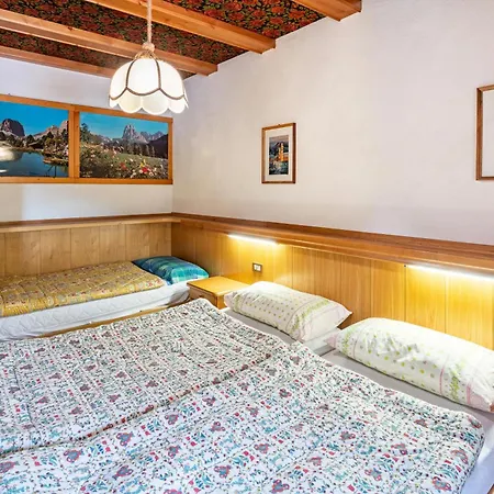 La Mirandola Rosso * Livinallongo Del Col Di Lana